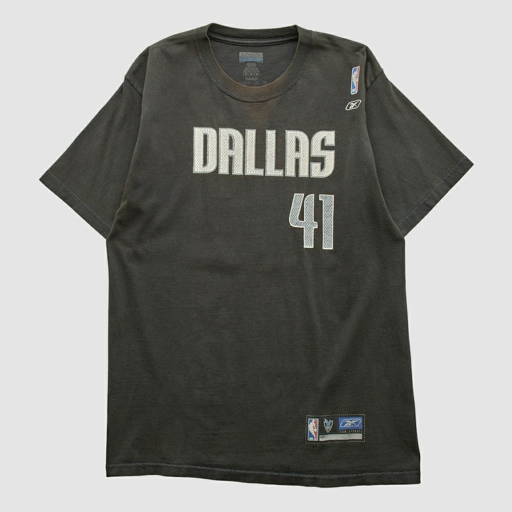 Dallas Mavericks Reebok 2000s T-shirt sale - Black Vintage for sale