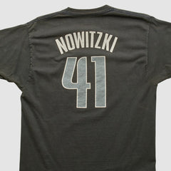 Dallas Mavericks Reebok 2000s T-shirt sale - Black Vintage for sale