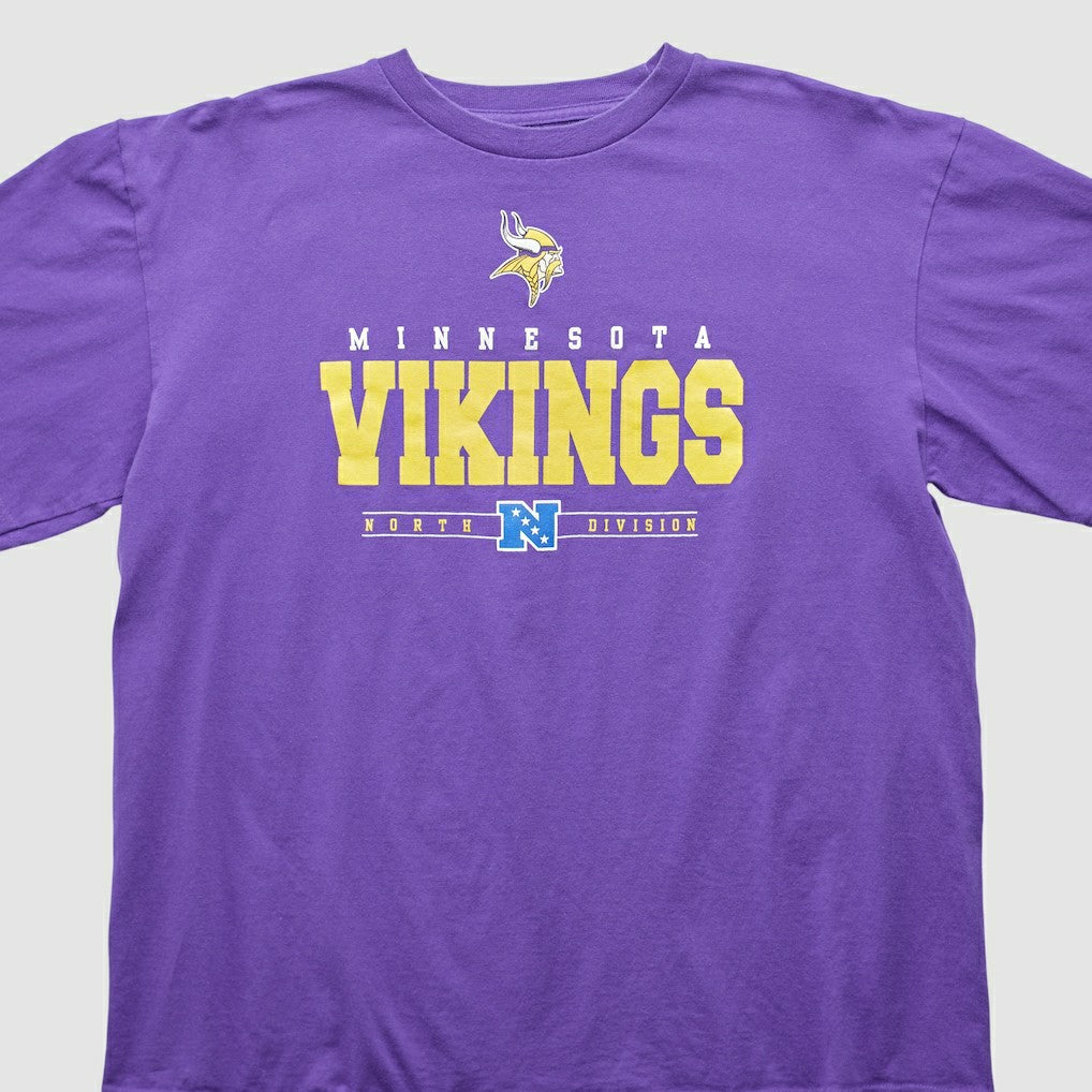 Minnesota Vikings NFL 2000s T-shirt - Purple Vintage on sale