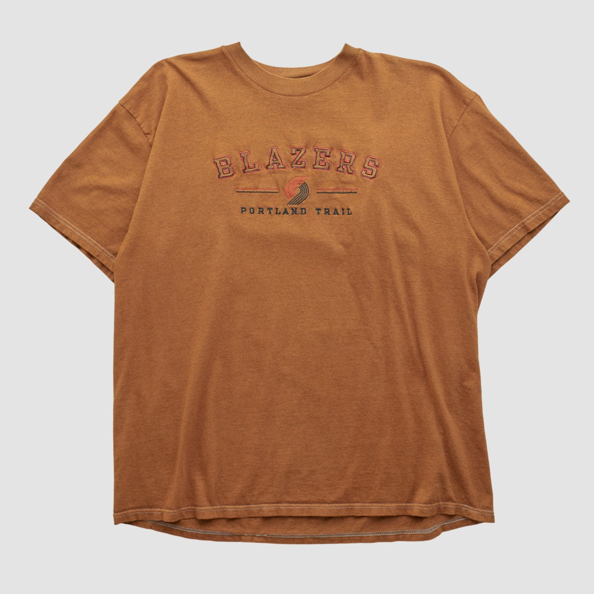 Portland Trail Blazers Champion 2000s T-shirt - Clay Vintage cheap