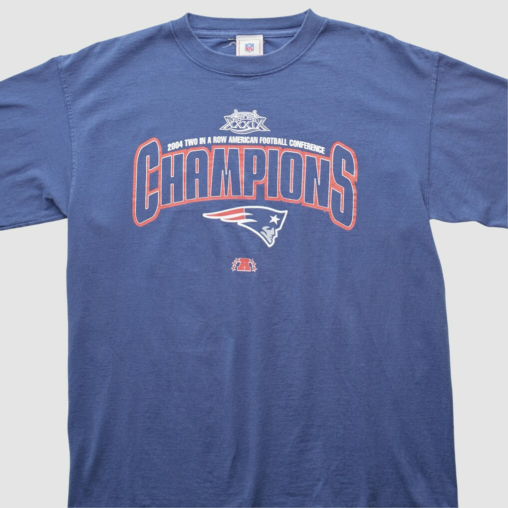 New England Patriots NFL 2004 T-shirt - Blue Vintage for sale