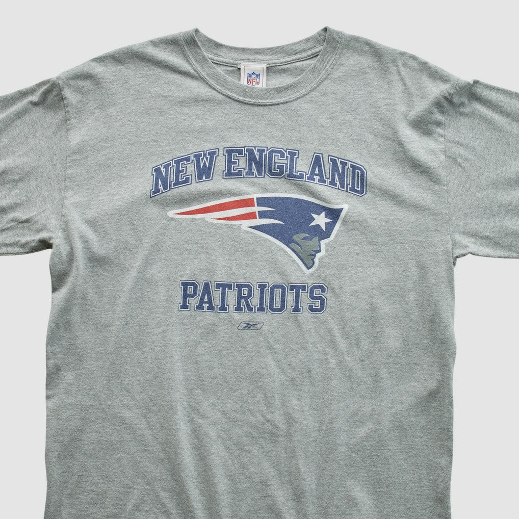 New England Patriots NFL 2000s Long Sleeve T-shirt - Heather Gray Vintage on sale