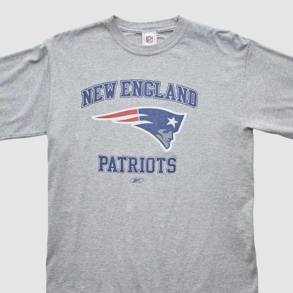 New England Patriots Reebok 2000s Long Sleeve T-shirt - Heather Gray Vintage on sale