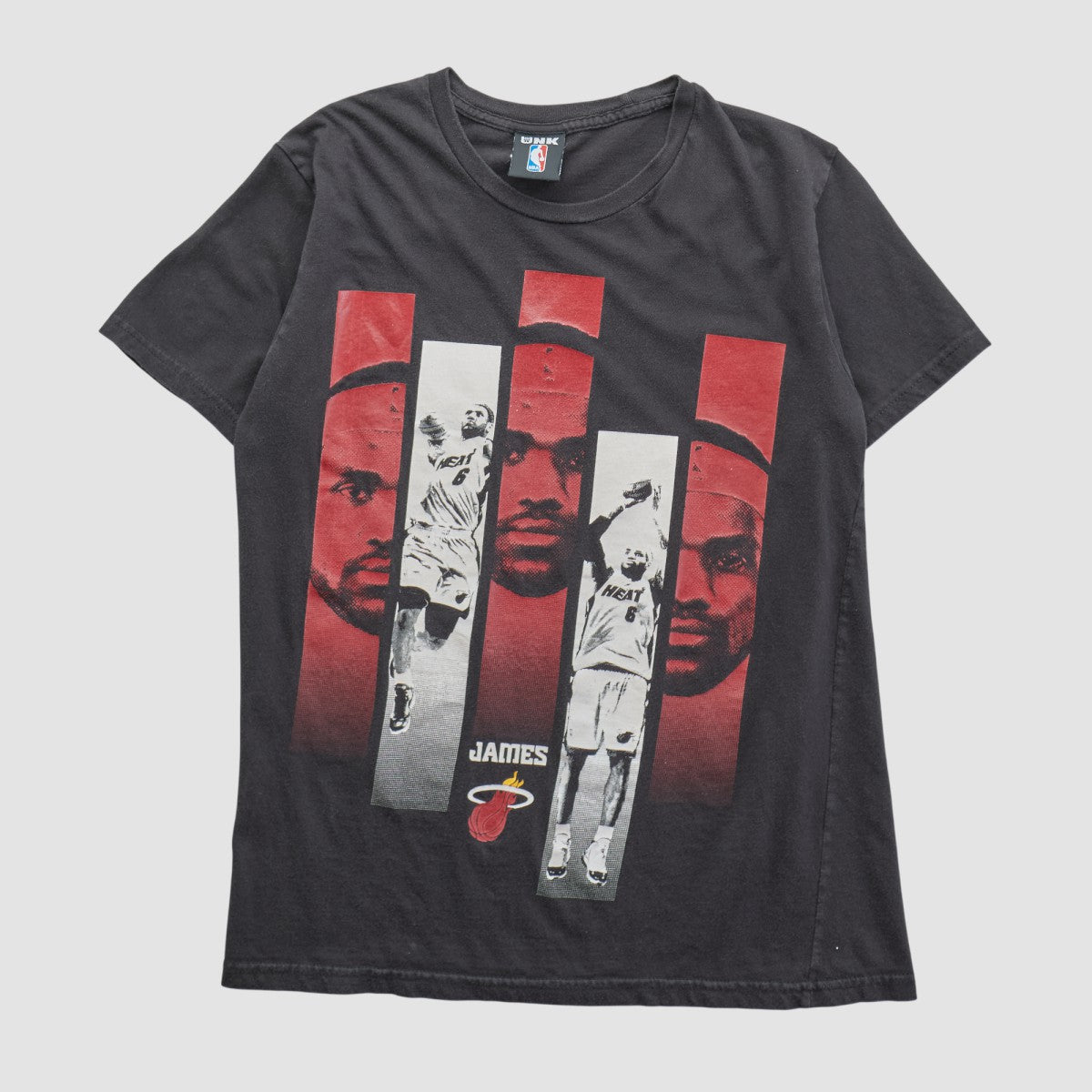 Miami Heat UNK 2010s T-shirt - Black Vintage for sale