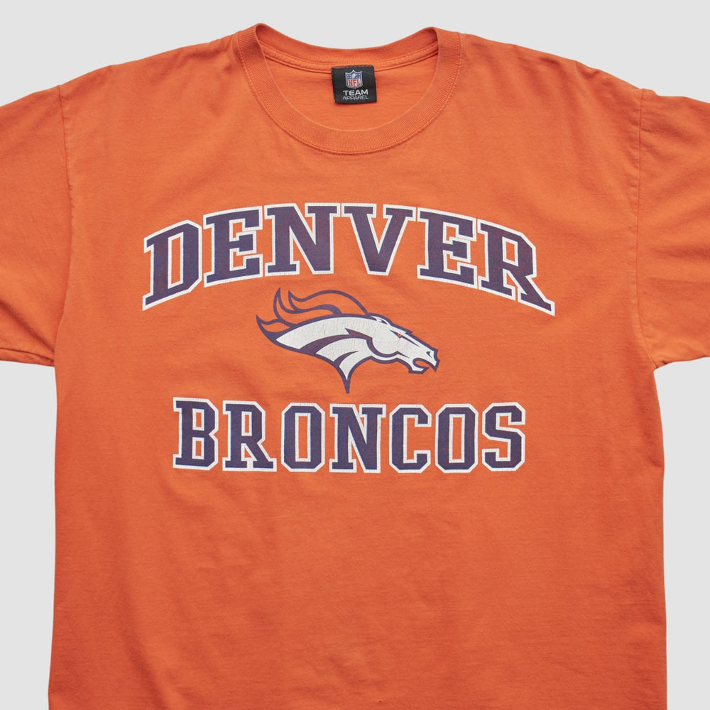 Denver Broncos NFL 2010s T-shirt - Orange Vintage on sale