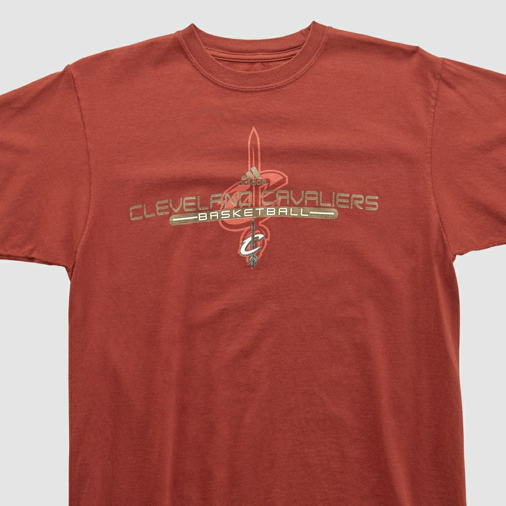 Cleveland Cavaliers 2010s T-shirt sale - Red Vintage on sale