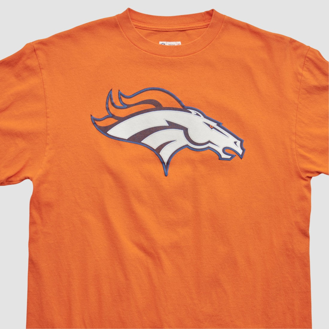 Denver Broncos NFL 2000s T-shirt - Orange Vintage for sale