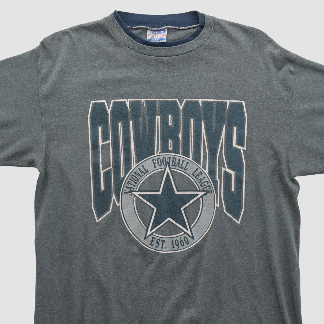 Dallas Cowboys Trench 90s T-shirt - Gray Vintage for sale