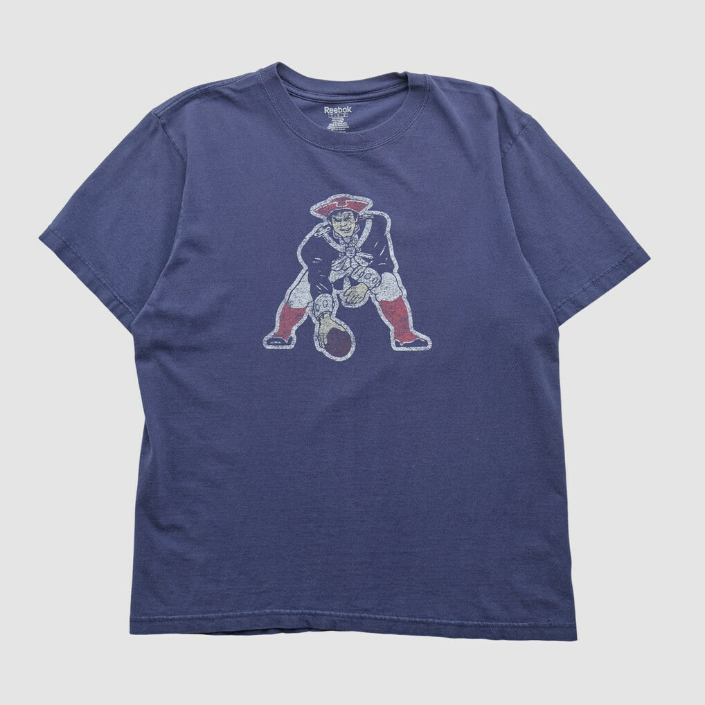 New England Patriots Reebok 2000s T-shirt - Navy Vintage on sale