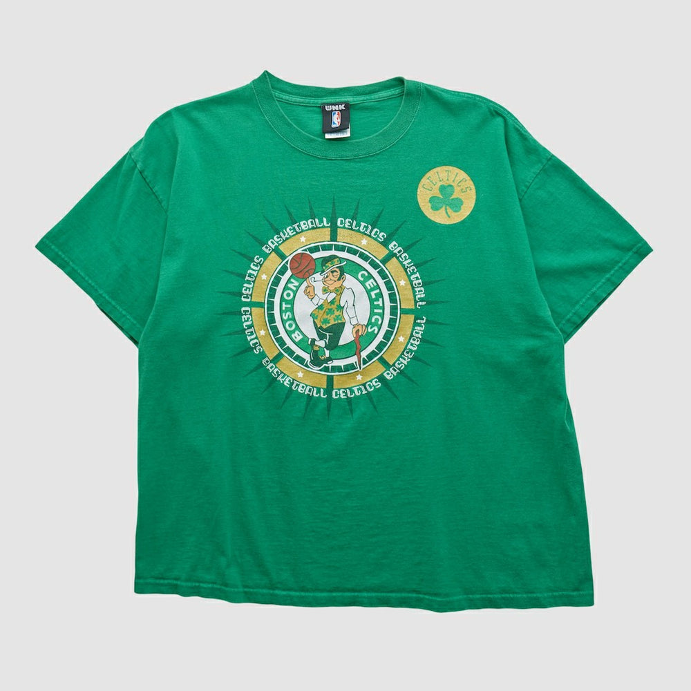 Boston Celtics UNK 2000s T-shirt - Green Vintage sale