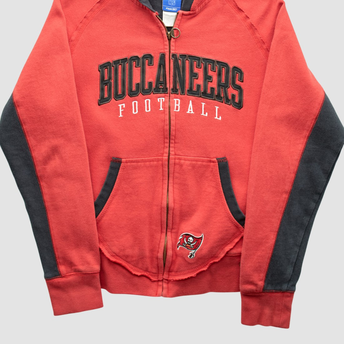 Tampa Bay Buccaneers Reebok 2000s Hooded Full Zip Sweatshirt - Red Vintage discount
