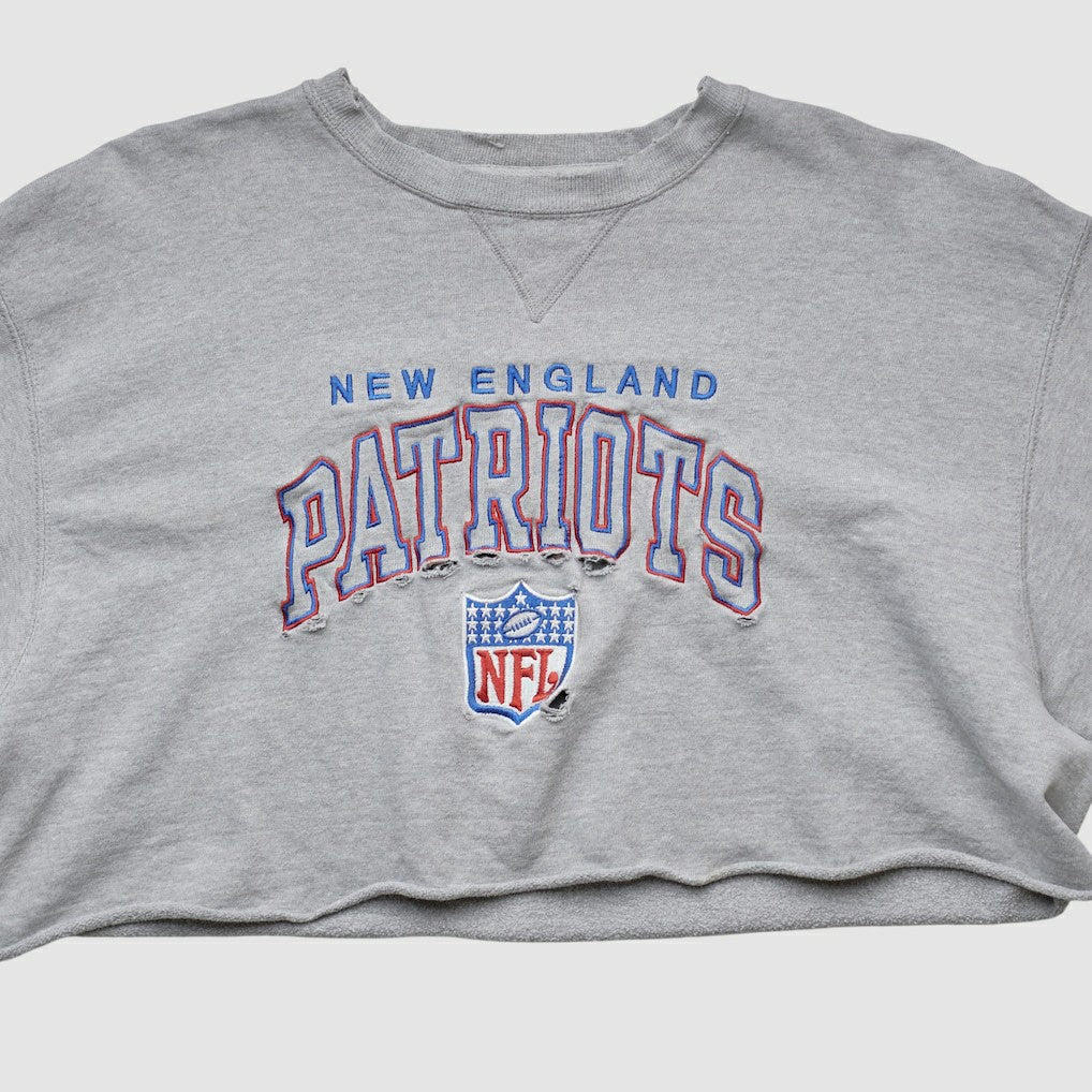 New England Patriots Champion 90s Pullover Sweatshirt - Heather Gray Vintage on sale