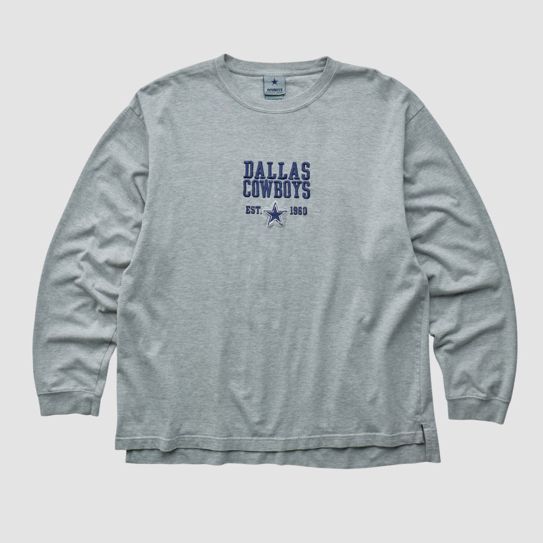 Dallas Cowboys Cowboys Authentic Apparel 2000s Long Sleeve T-shirt - Heather Gray Vintage on sale