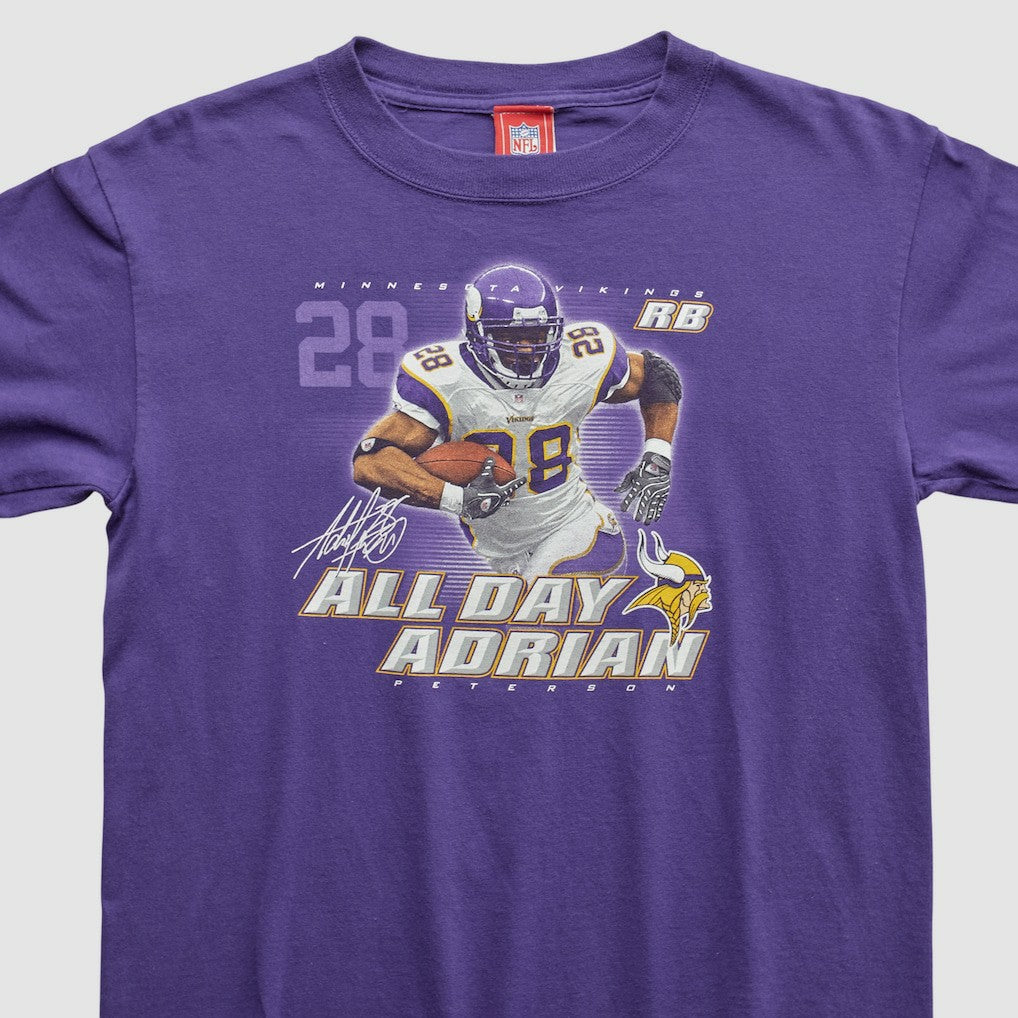 Adrian Peterson NFL 2000s Long Sleeve T-shirt - Purple Vintage online