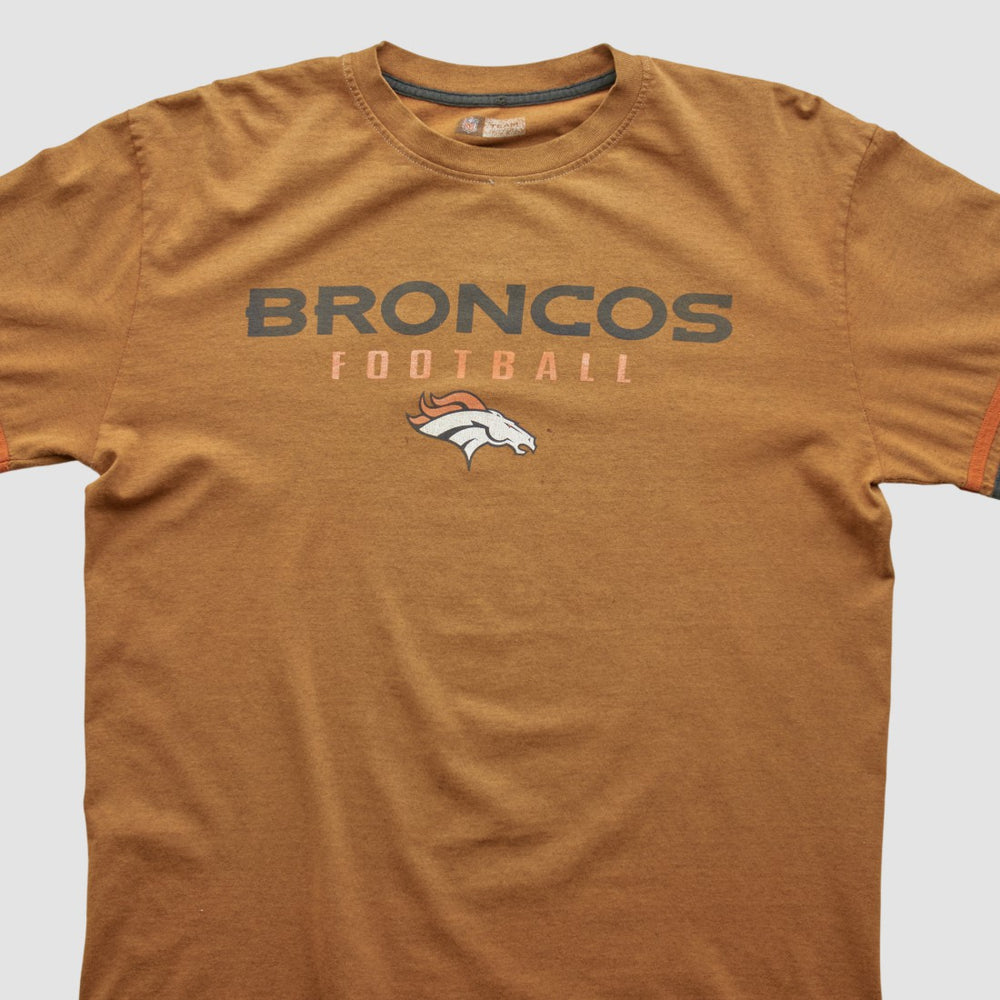 Denver Broncos 2000s Long Sleeve T-shirt - Clay Vintage sale