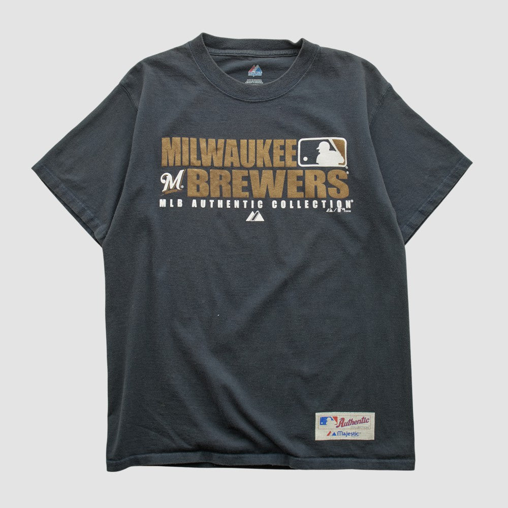 Milwaukee Brewers Majestic 2008 T-shirt Black Vintage