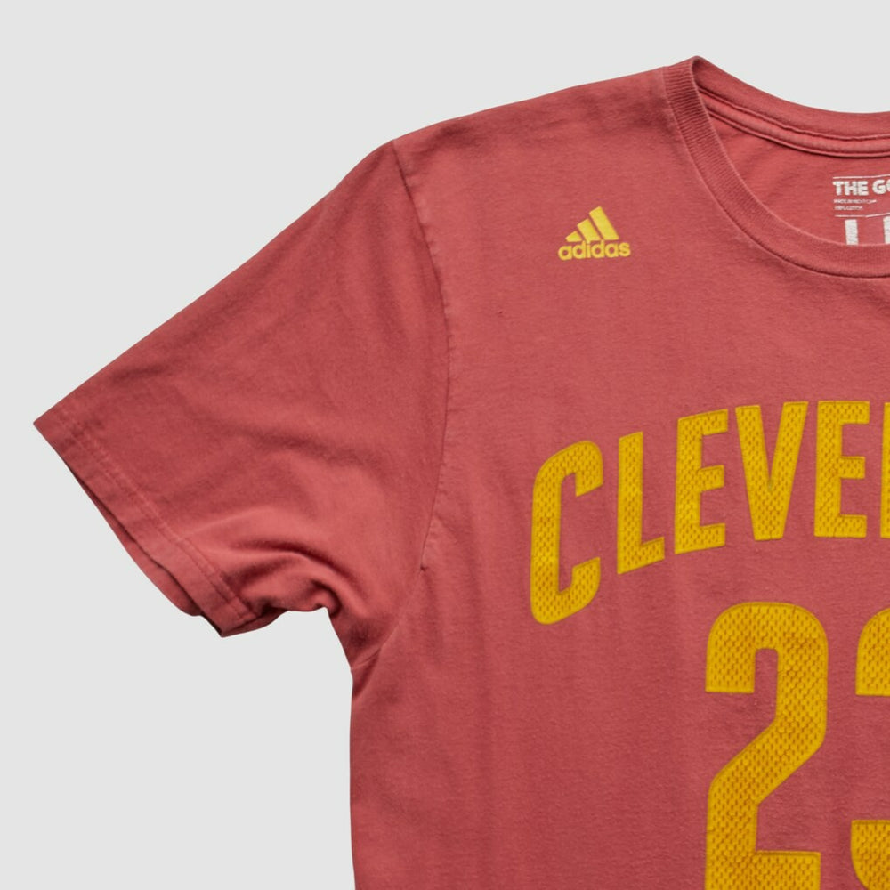 Cleveland Cavaliers 2010s T-shirt sale - Maroon Vintage shop