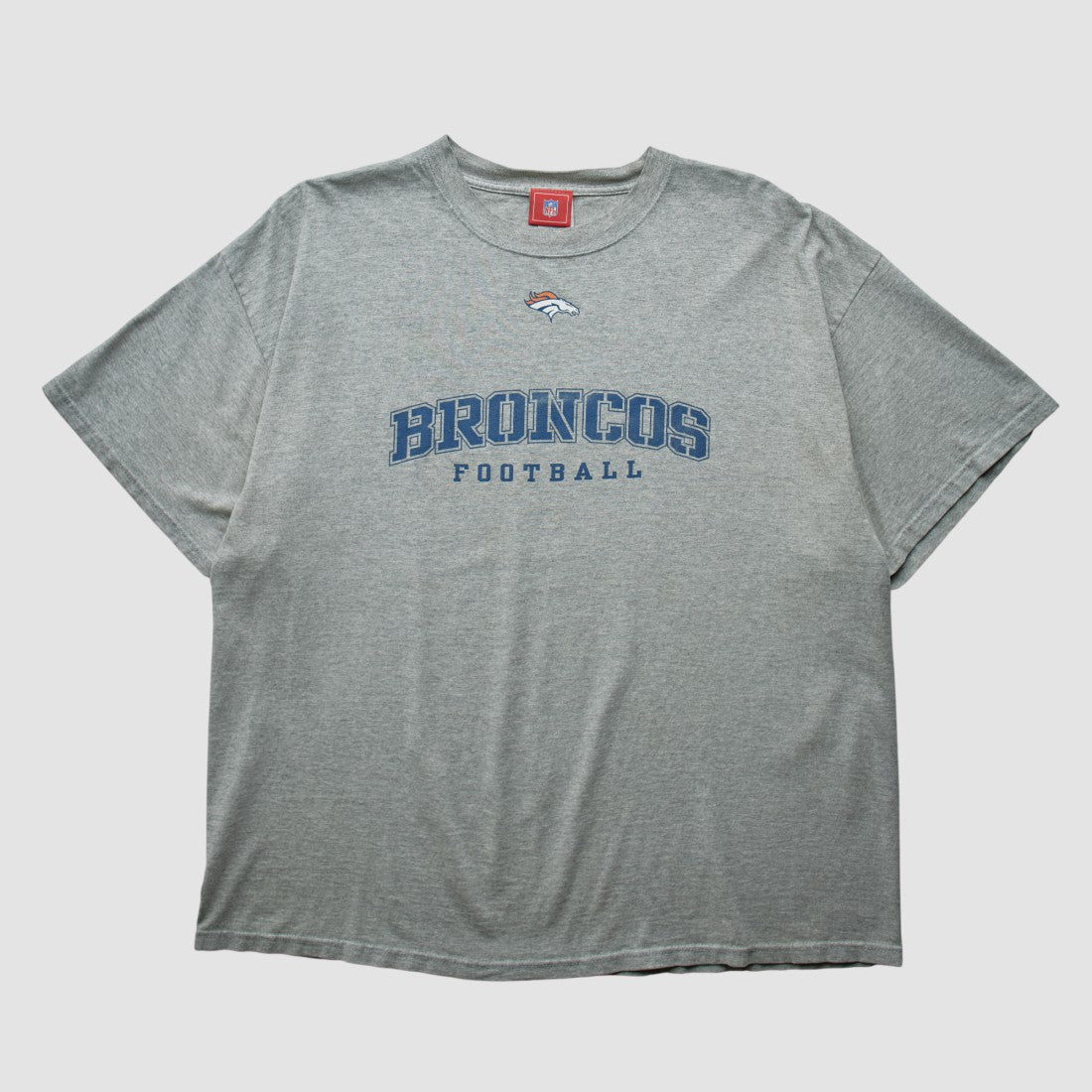 Denver Broncos NFL 2000s T-shirt - Heather Gray Vintage outlet