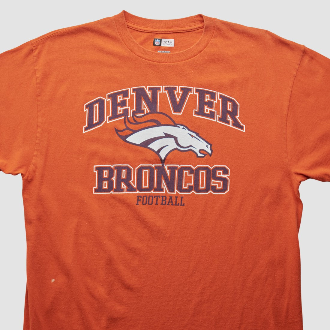 Denver Broncos NFL 2010s T-shirt - Orange Vintage cheap