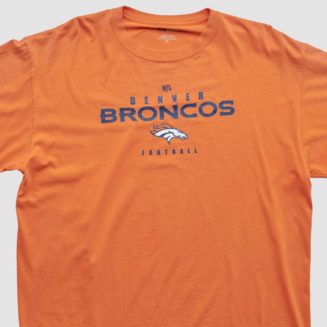 Denver Broncos NFL 2000s T-shirt - Orange Vintage for sale