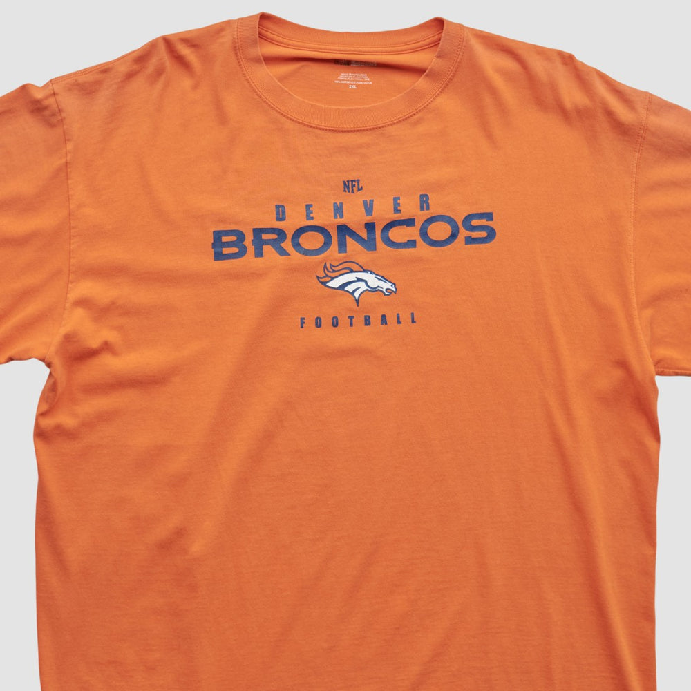 Denver Broncos NFL 2000s T-shirt - Orange Vintage for sale