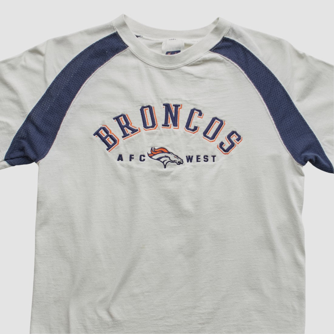 Denver Broncos CSA 90s Long Sleeve T-shirt - White Vintage on sale