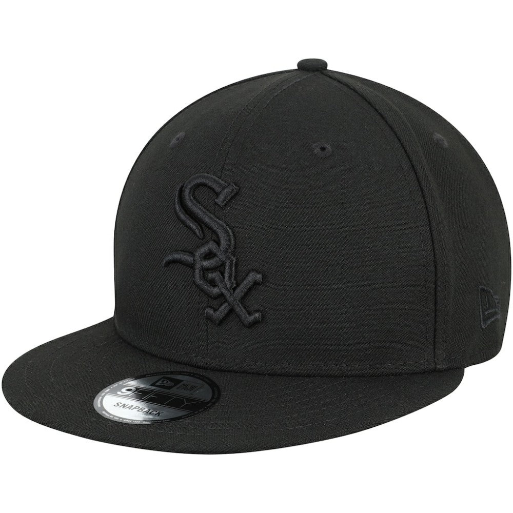 Chicago White Sox Black on Black 9FIFTY Team Snapback Adjustable Hat Black
