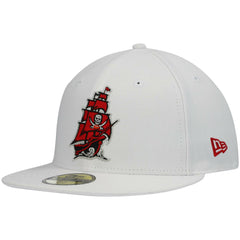 Tampa Bay Buccaneers New Era Omaha Alternate Logo 59FIFTY Fitted Hat - White online
