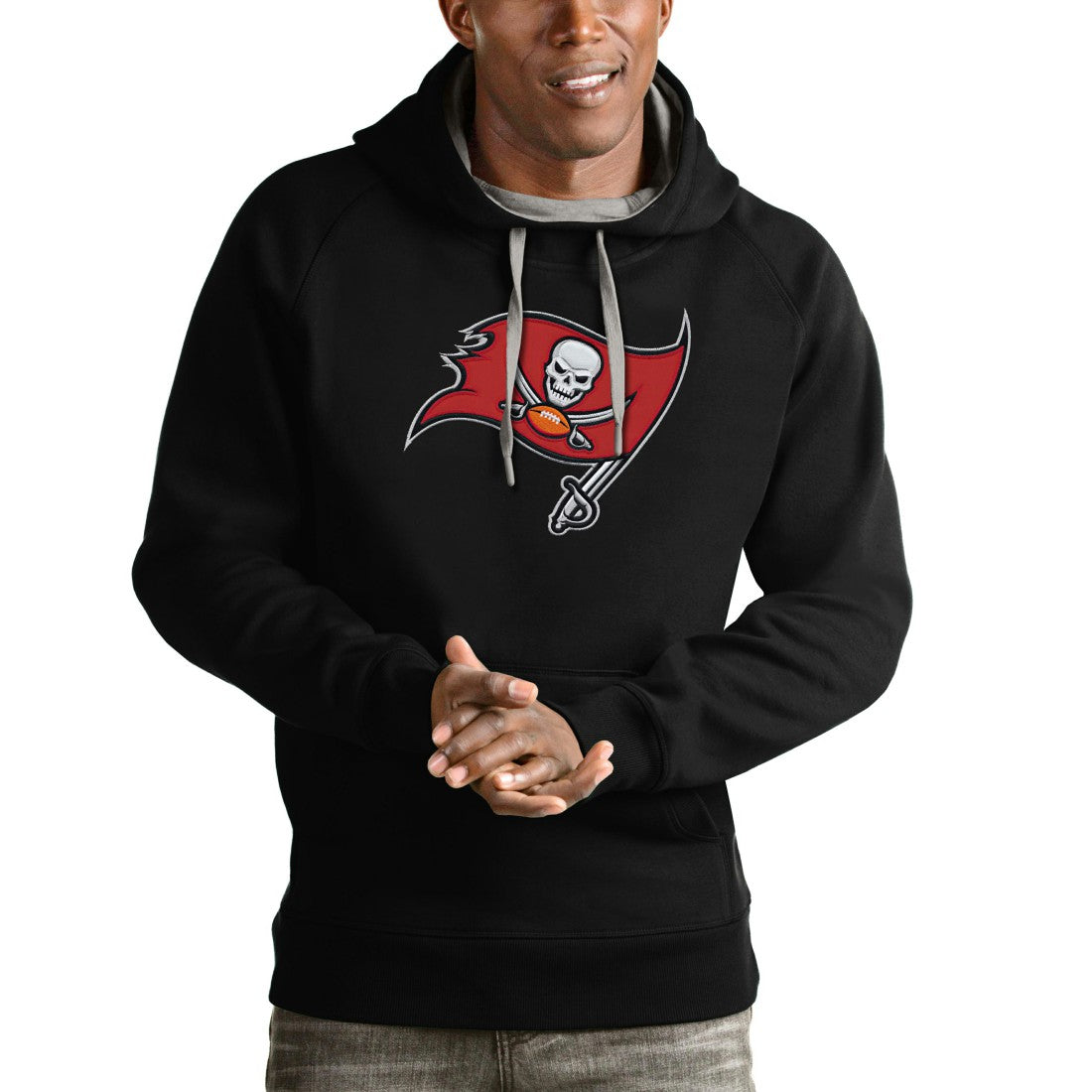 Tampa Bay Buccaneers Antigua Victory Pullover Hoodie - Black outlet