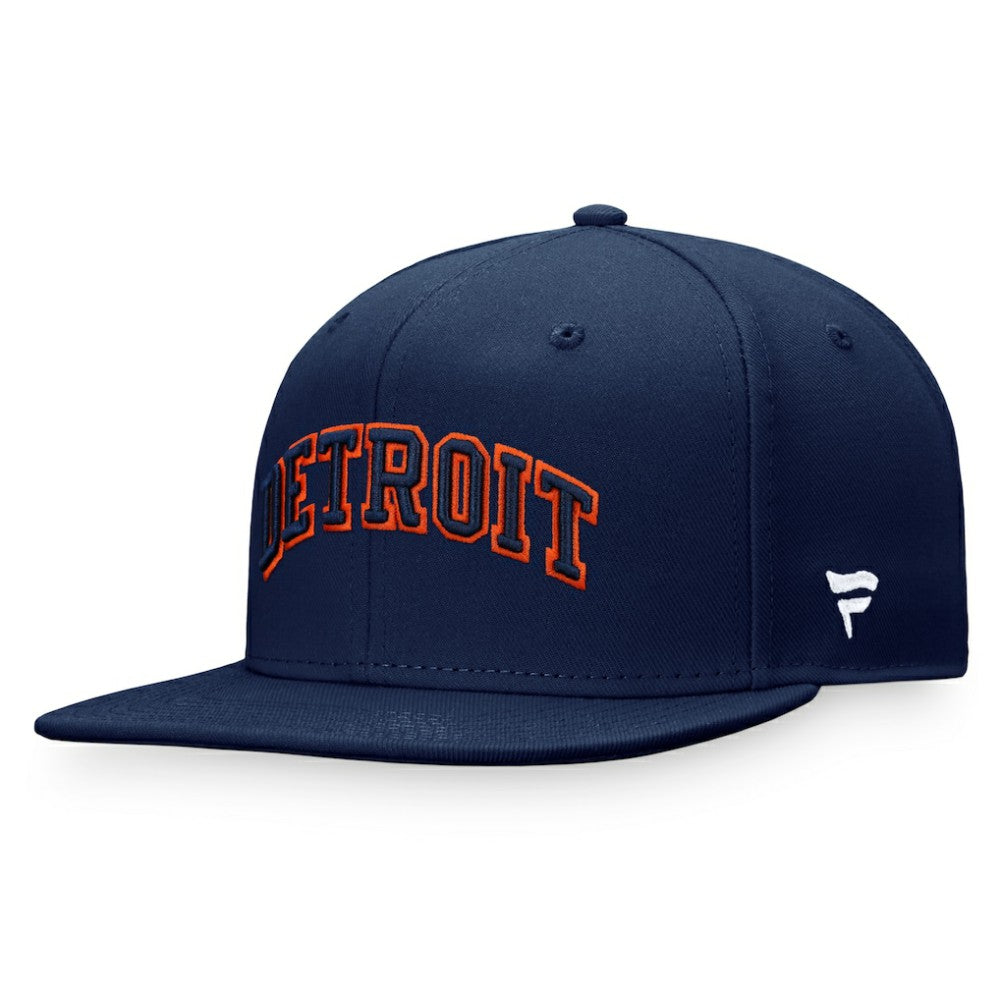 Detroit Tigers Cooperstown Collection Fitted Hat Navy
