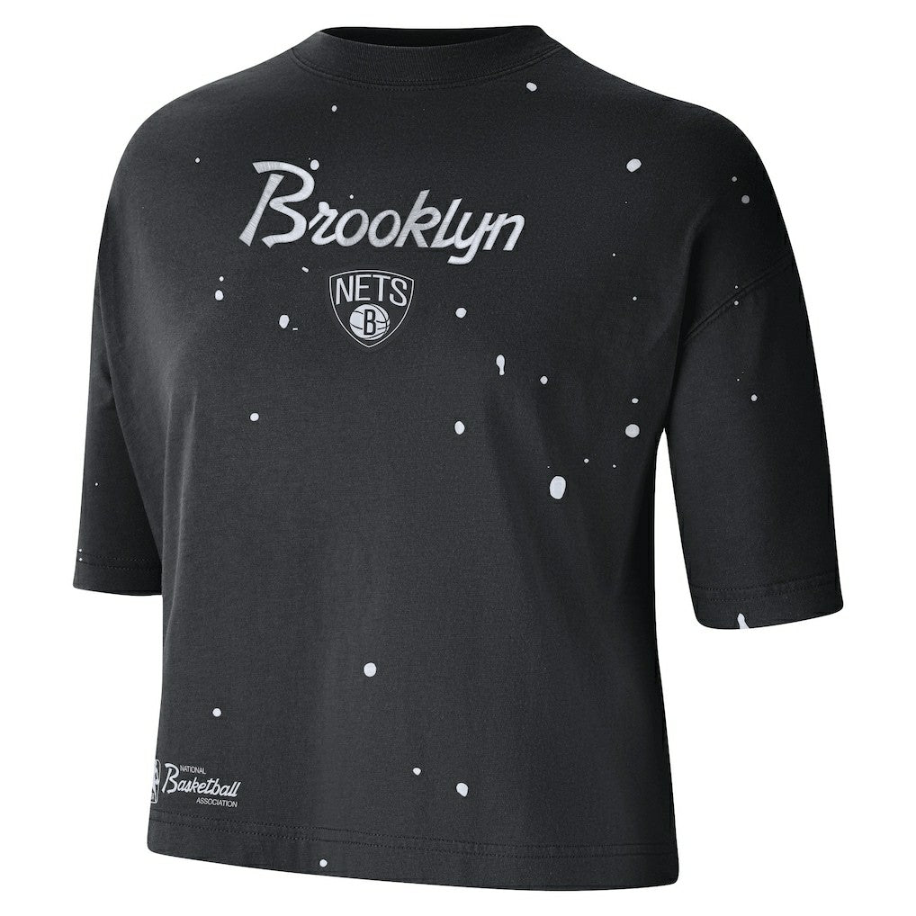 Brooklyn Nets Women's Courtside Splatter Cropped T-Shirt - Black on sale