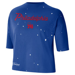 Philadelphia 76ers Women's Courtside Splatter Cropped T-Shirt - Royal online