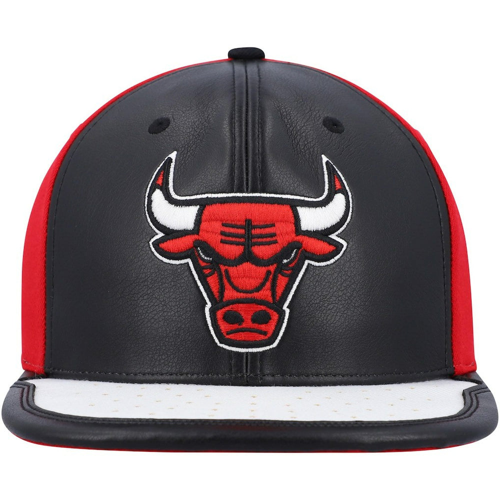 Chicago Bulls Day One Snapback Hat - Black/White on sale