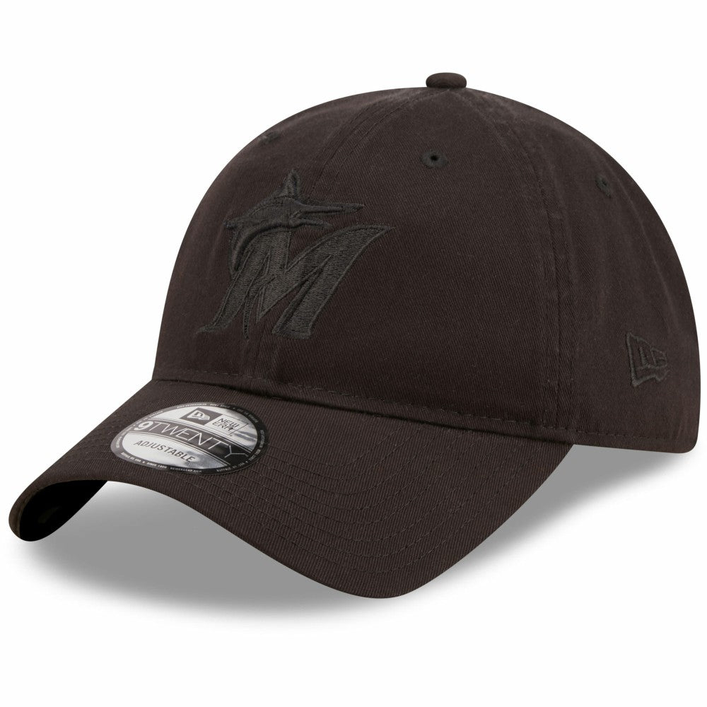 Miami Marlins Black On Black Core Classic 2.0 9TWENTY Adjustable Hat