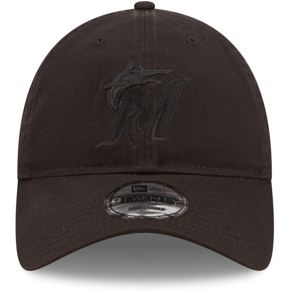 Miami Marlins Black On Black Core Classic 2.0 9TWENTY Adjustable Hat
