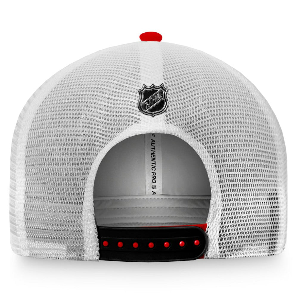 Chicago Blackhawks Fanatics Authentic Pro Rink Trucker Snapback Hat - Red Hats