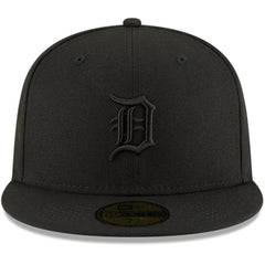 Detroit Tigers Black on Black 59FIFTY Fitted Hat