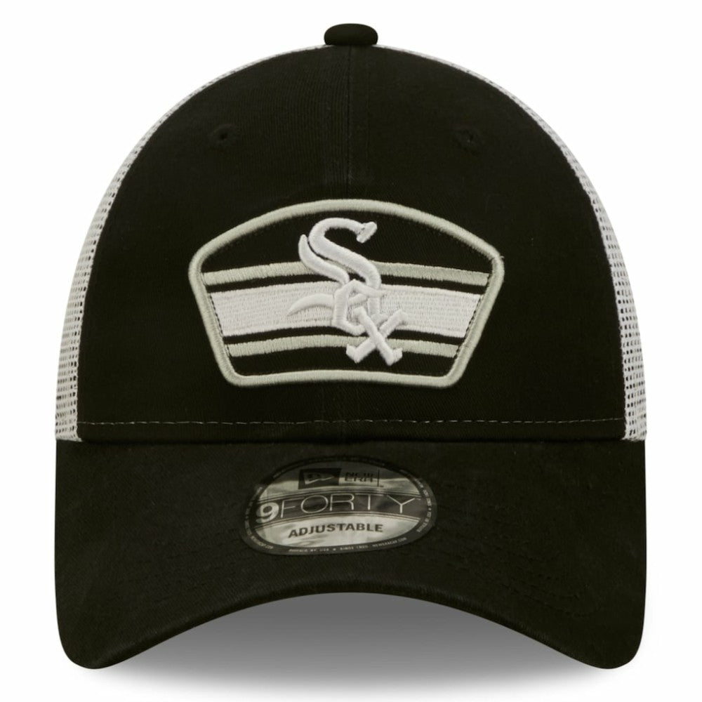 Chicago White Sox Logo Patch 9FORTY Trucker Snapback Hat Black/White