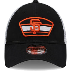 San Francisco Giants Logo Patch 9FORTY Trucker Snapback Hat Black/White
