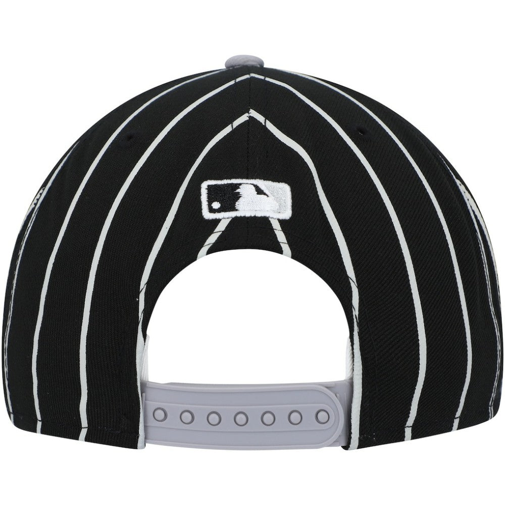 Chicago White Sox City Arch 9FIFTY Snapback Hat Black/Gray
