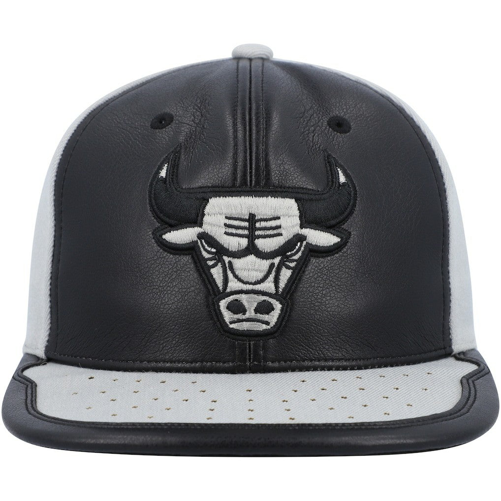 Chicago Bulls Day One Snapback Hat - Black/Gray on sale