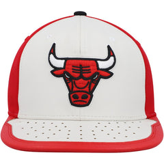 Chicago Bulls Day One Snapback Hat - White/Red outlet