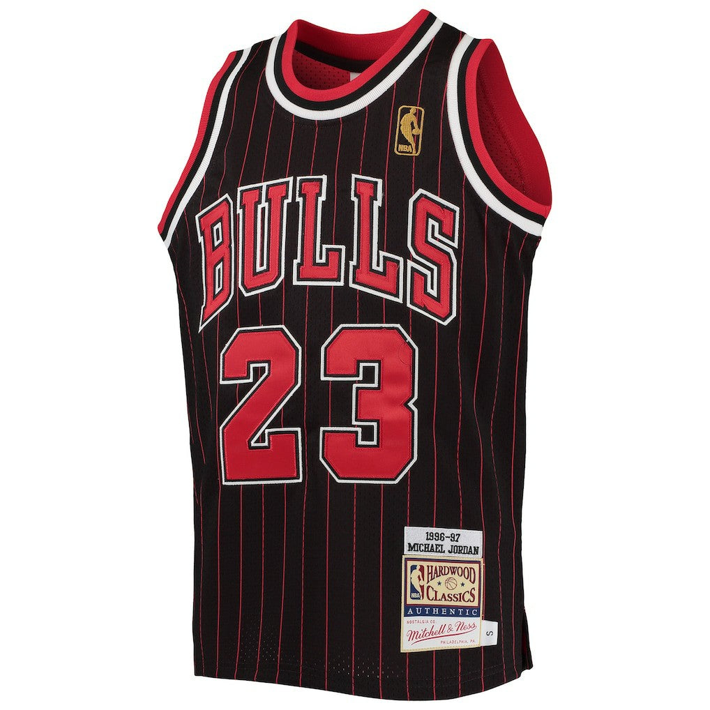 Michael Jordan Chicago Bulls Youth 1996-97 Hardwood Classics Authentic Jersey sale - Black/Red on sale
