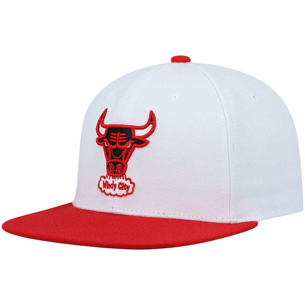 Chicago Bulls Hardwood Classics Snapback Hat - White/Red online