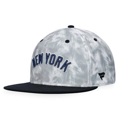 New York Yankees Smoke Dye Fitted Hat Black/White