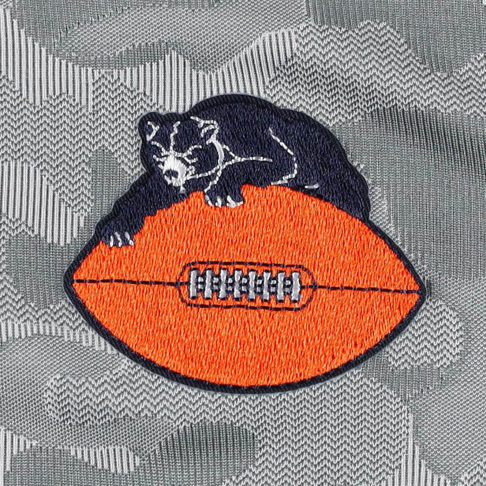 Chicago Bears Antigua Brigade Throwback Quarter-Zip Top - Gray outlet