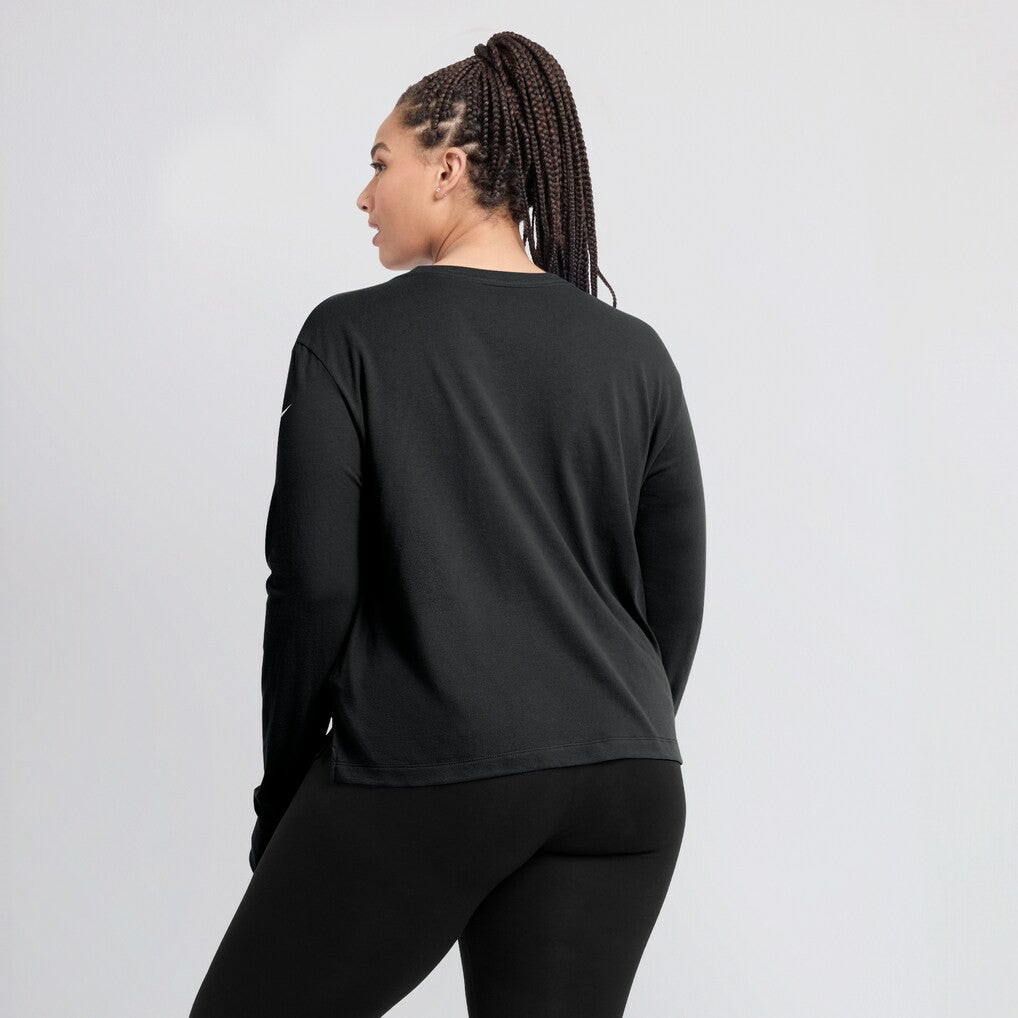 Las Vegas Raiders Women's Modest Crop Performance Long Sleeve T-Shirt - Black on sale