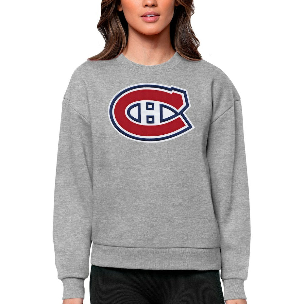 Montreal Canadiens Antigua Women's Team Logo Victory Crewneck Pullover Sweatshirt - Heather Gray Sweatshirts