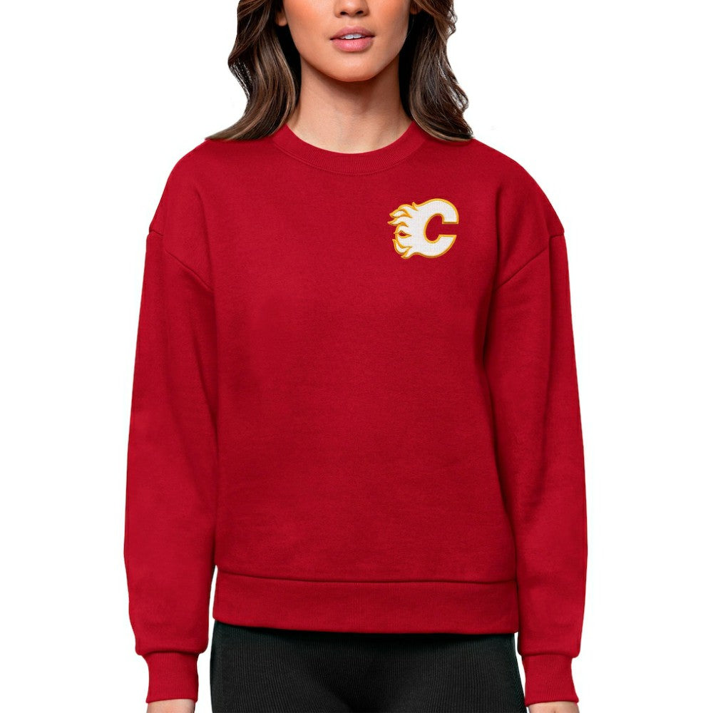 Calgary Flames Antigua Women's Victory Crewneck Pullover Sweatshirt - Red Sweatshirts