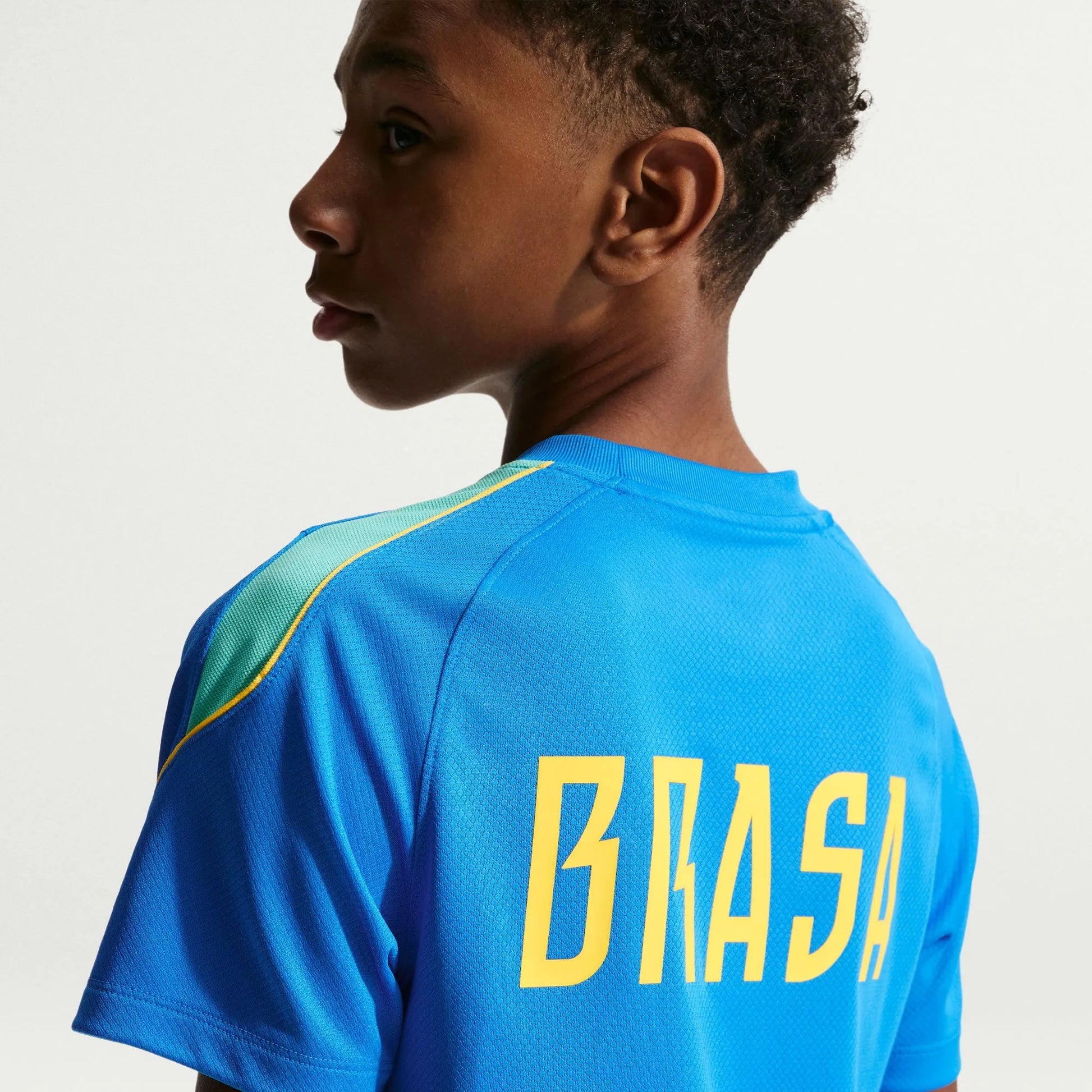 2026-27 Brazil Youth Strike Top Light Photo Blue/Light Menta/Midwest Gold